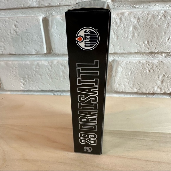 2021 Oilers Leon Draisaitl NHL Tim Hortons Superstar Collectable Stick Sealed - Picture 4 of 5